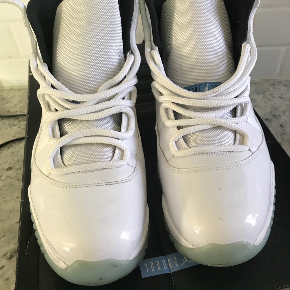 Air Jordan Retro 11 ‘s